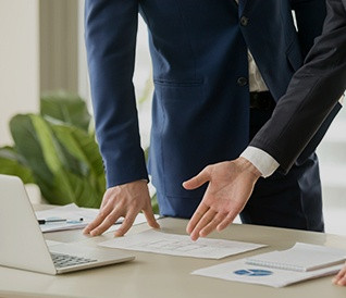 業(yè)績：業(yè)績至上，追求卓越